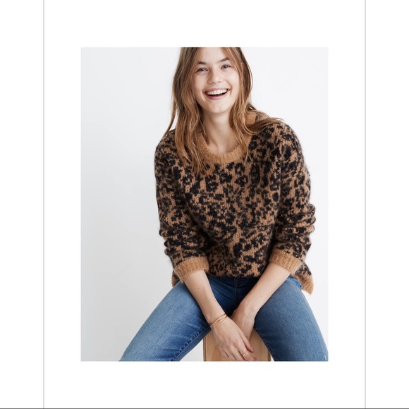 Madewell Sweaters - NWT Madewell Long Sleeve Crewneck Pullover Sweater in Leopard